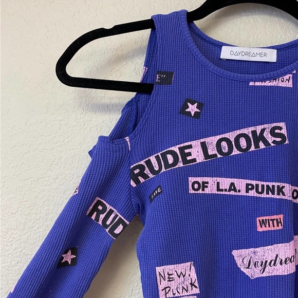 DAYDREAMER COLD SHOULDER TOP - Picture 2 of 2